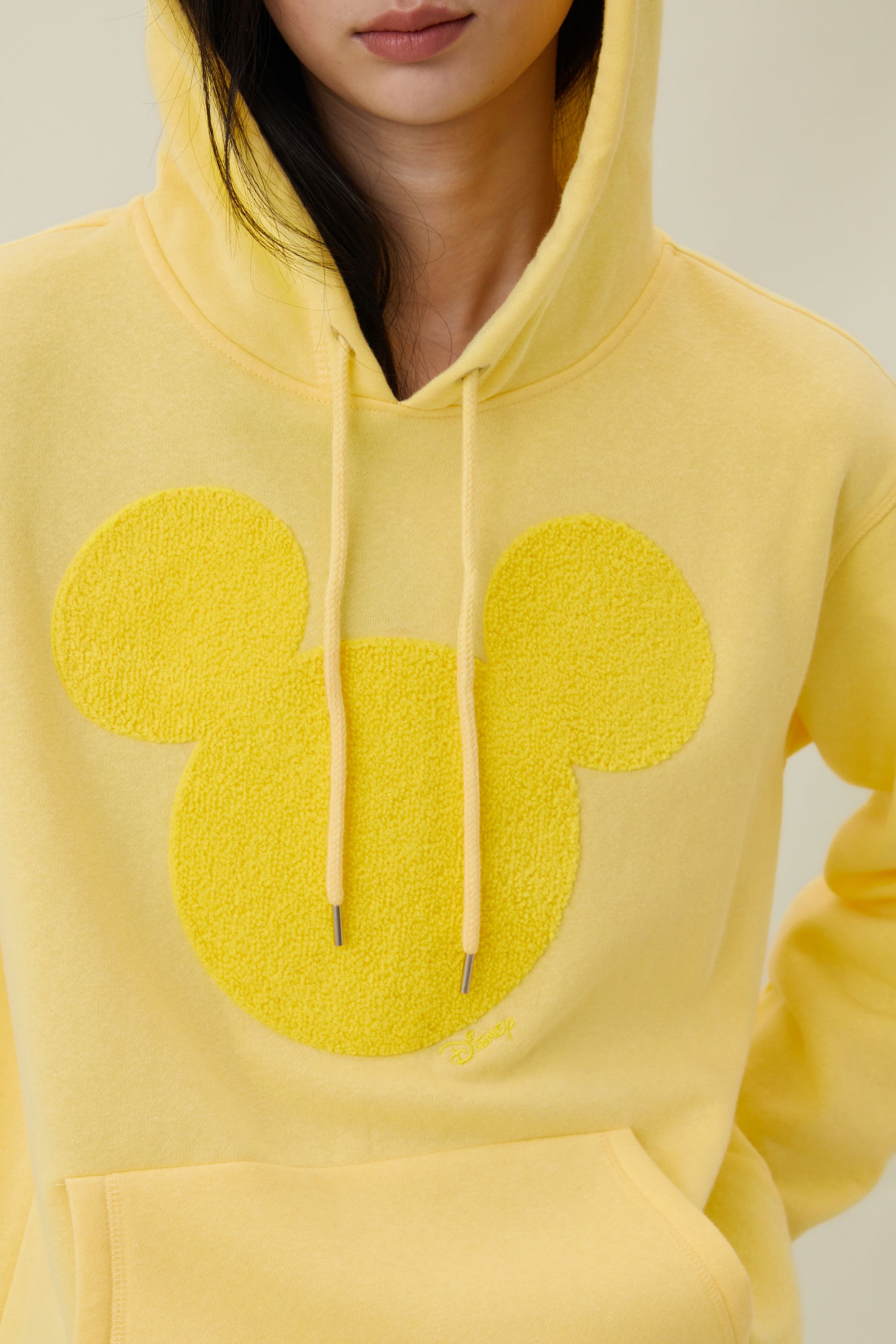 Motif front hoodie Light yellow Mickey Mouse H M CN