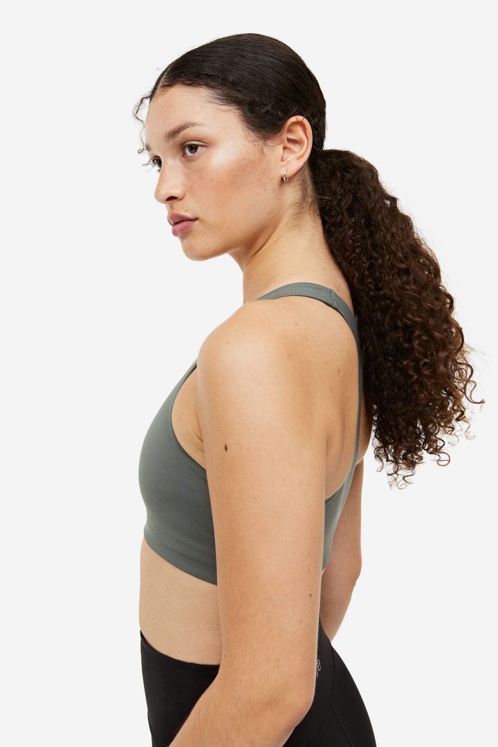 Medium Support Sports Bra in DryMove™