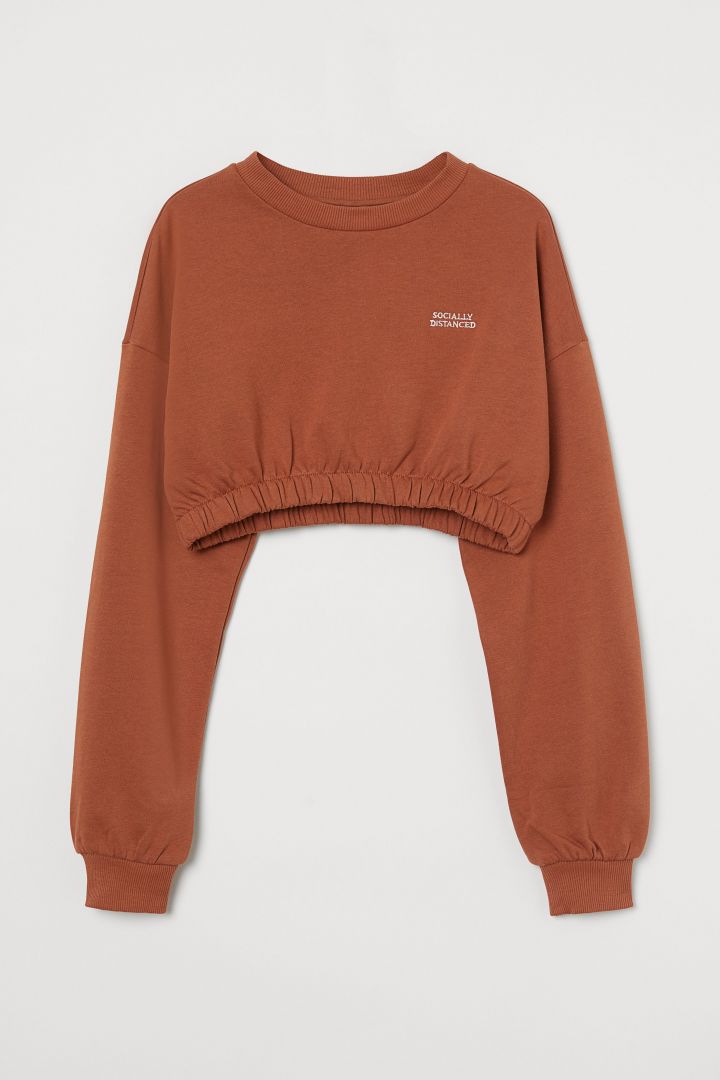 tan cropped sweatshirt