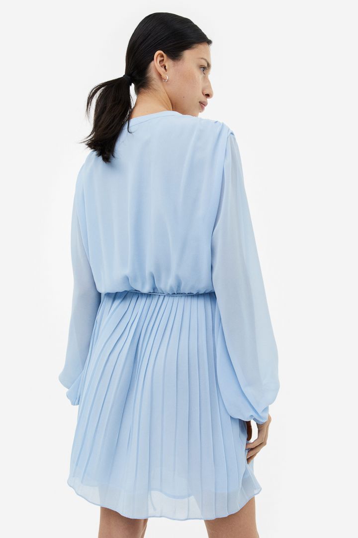 H&m pleated 2024 dress blue