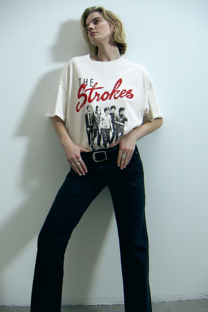 Oversized printed T-shirt - Cream/The Strokes