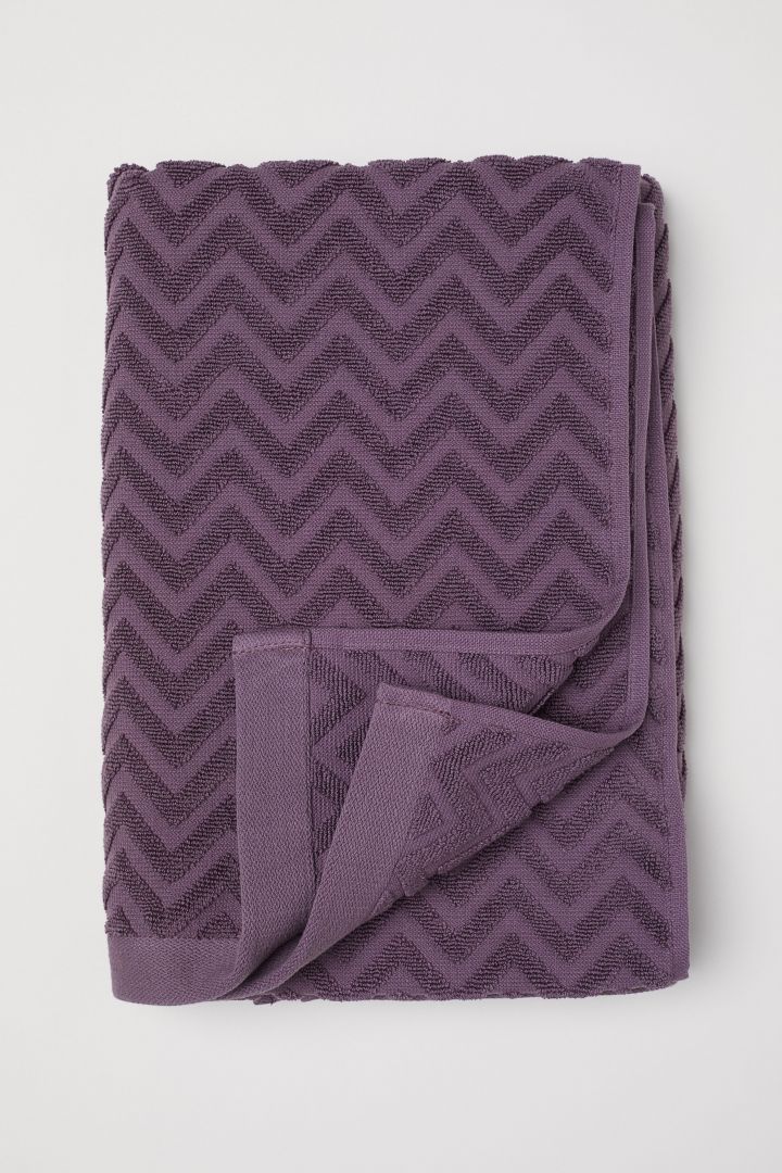 purple patterned bath towels