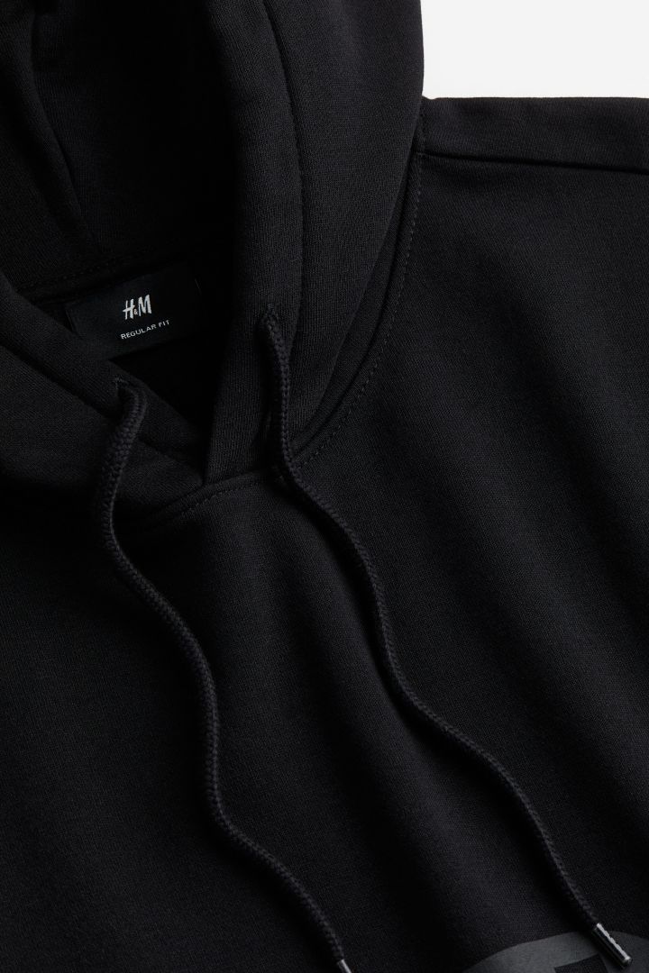 H&M Regular Fit Hoodie Black/New York – Prisma Clothing & Brands