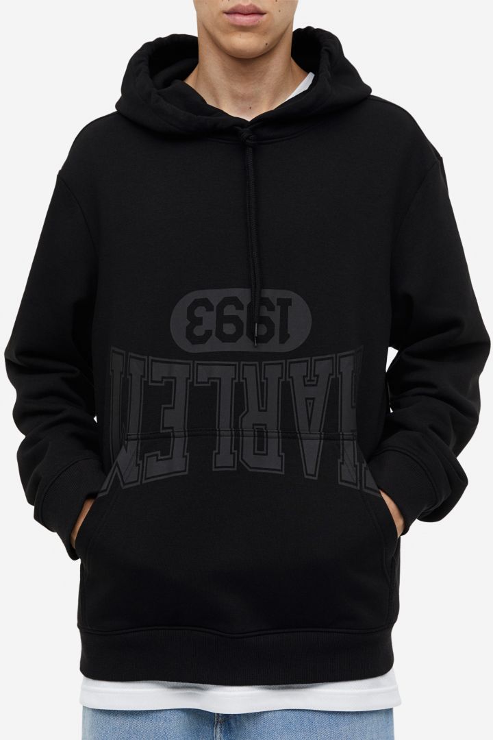 H&M Regular Fit Hoodie Black/New York – Prisma Clothing & Brands