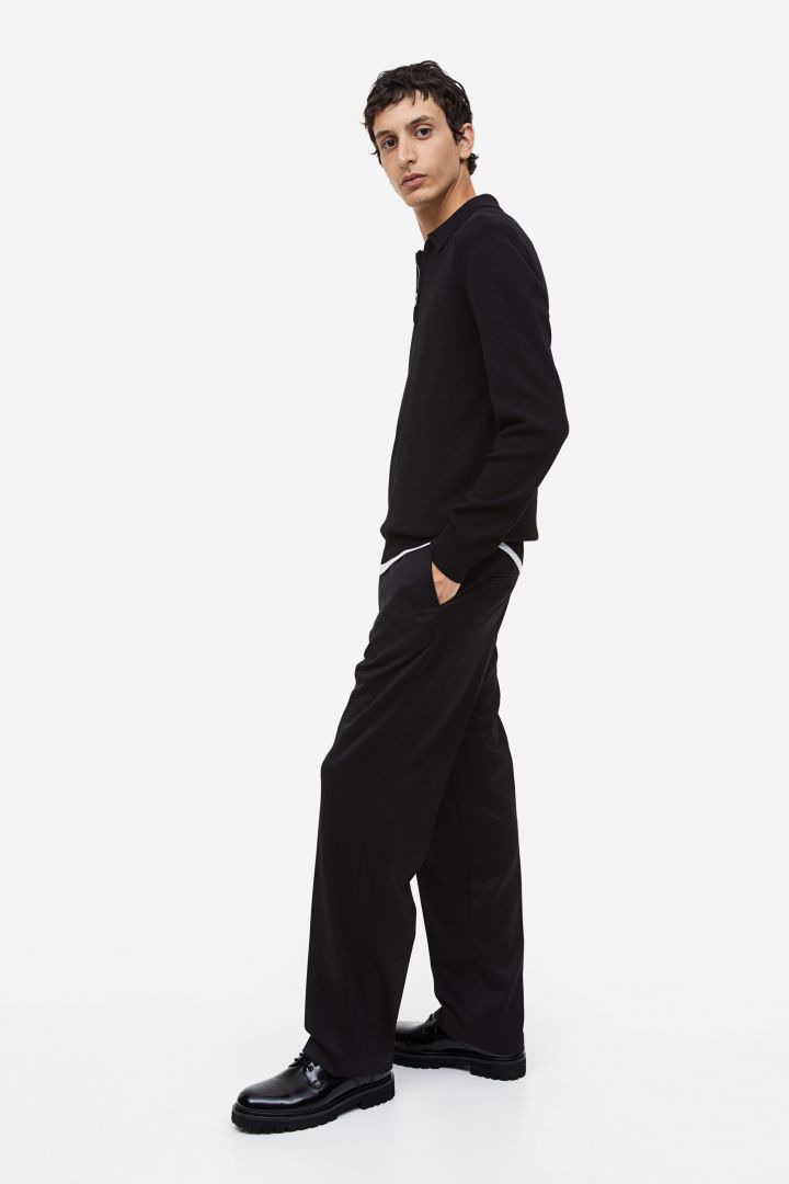 Relaxed Fit Trousers - Black