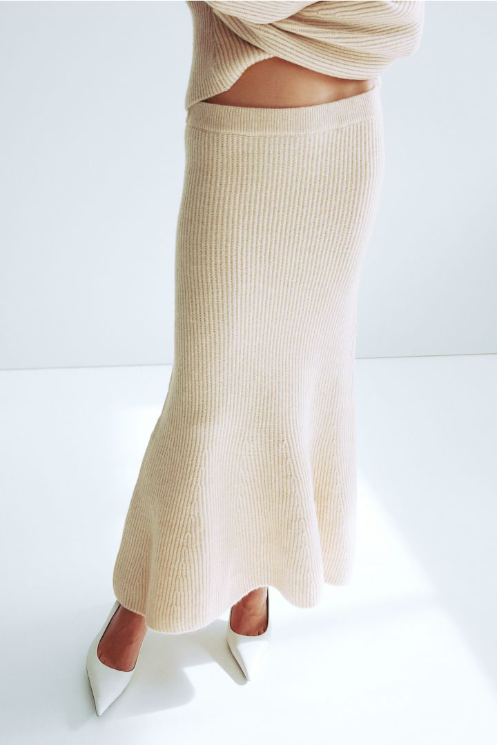 Rib-knit mermaid skirt - Light beige| H&M CN