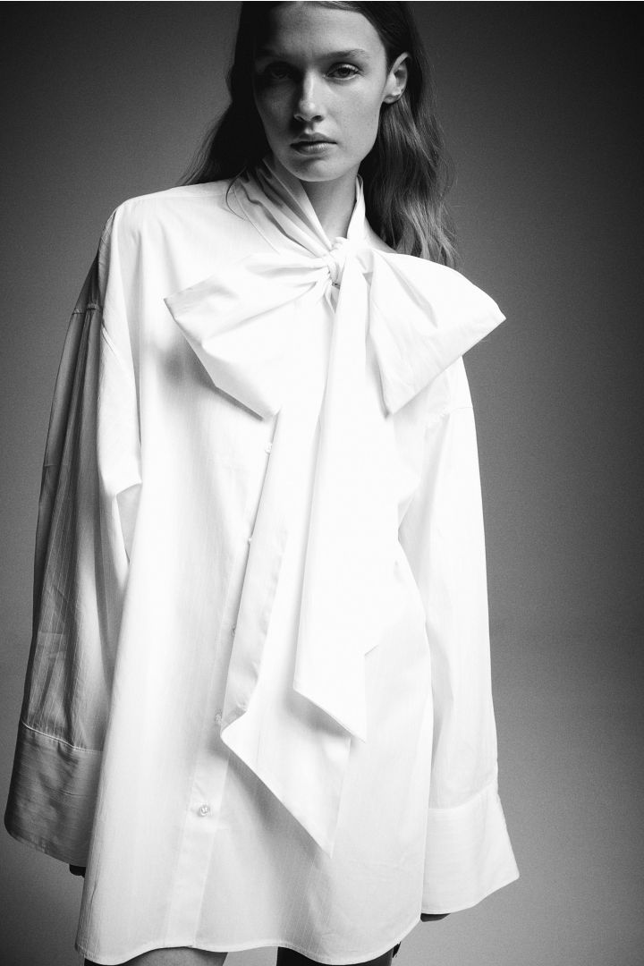 Oversized tie-neck shirt - White| H&M CN